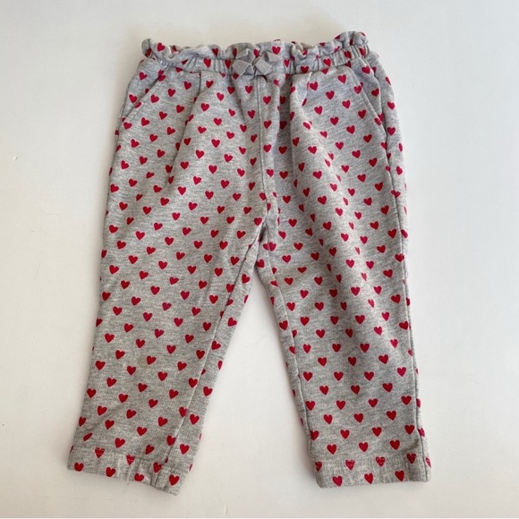 ❤️❤️Gap heart outfit❤️❤️ - Picture 4 of 6